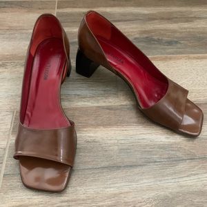 ⚡️ Ann Taylor Brown Leather Open Square Toe Heels